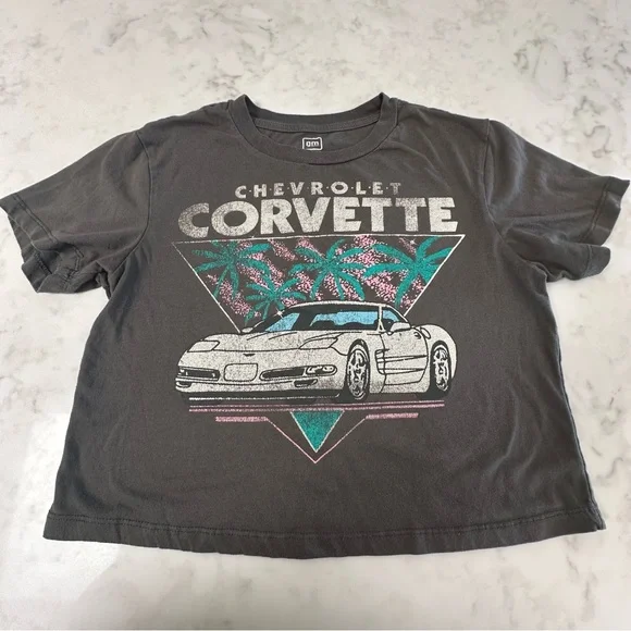 Chevrolet Corvette Graphic Crop Tee - Gray. Size XS - Picture 3 of 9